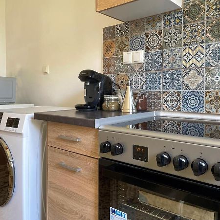 Ferienwohnung Soho Vivid 55Sqm Apt In Athen Exterior foto